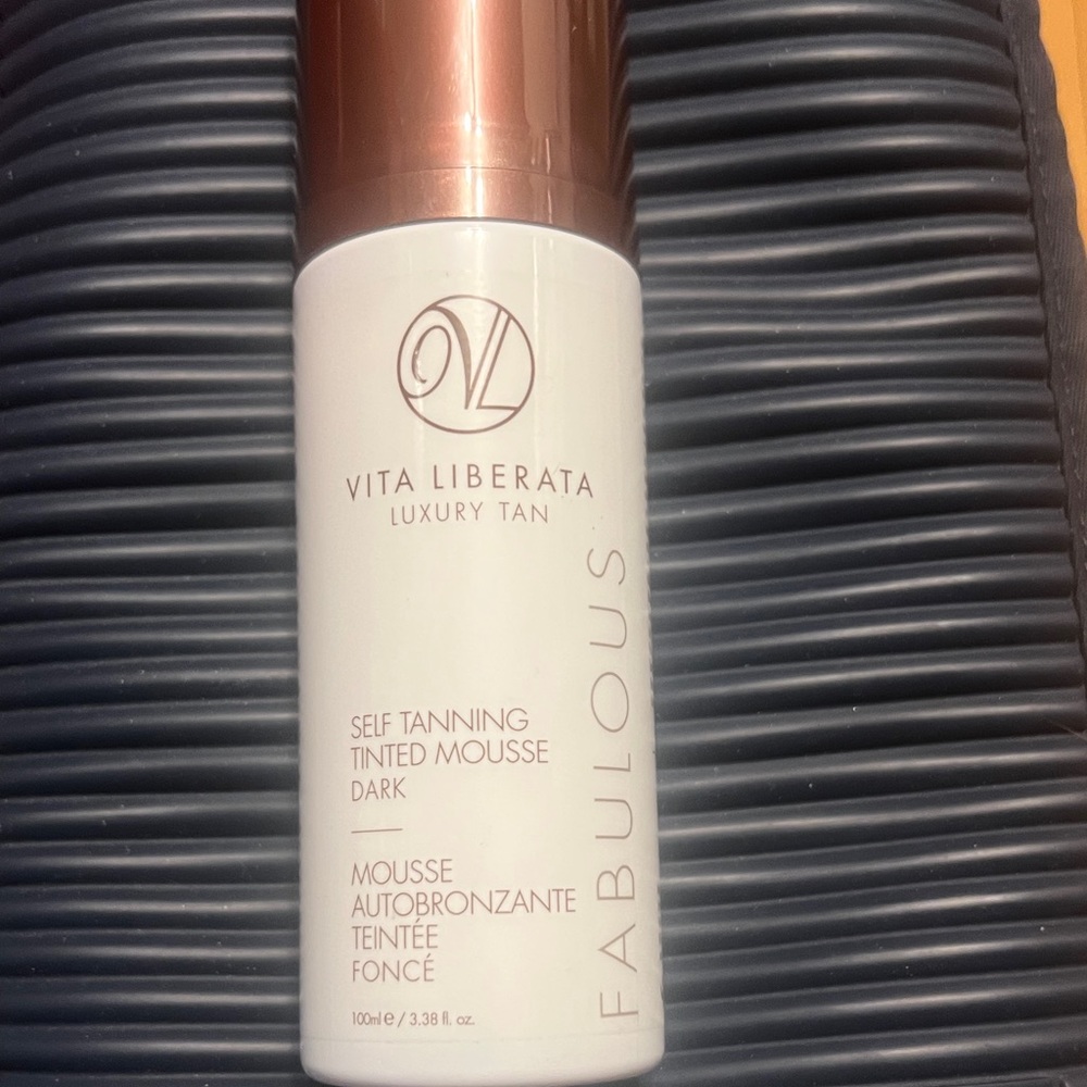Vita Liberata luxury Tan Self Tanning Tinted Mousse Dark